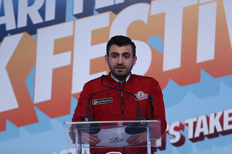 Selçuk Bayraktar, geçen hafta düzenlenen organizasyonda Teknofest 2019 ile ilgili önemli açıklamalar yaptı.n