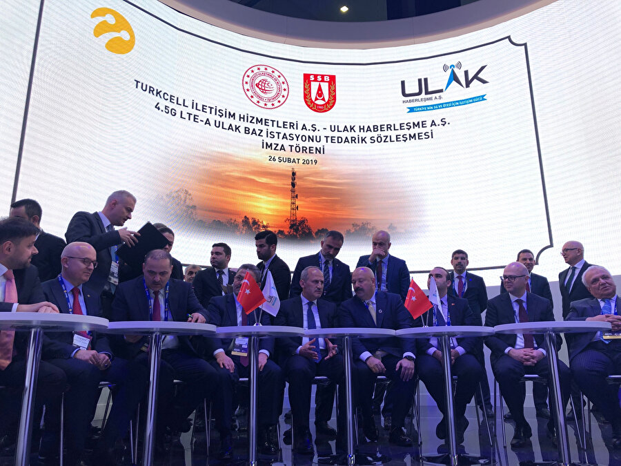 Turkcell ve Ulak arasında tedarik sözleşmesi resmen imzalandı.