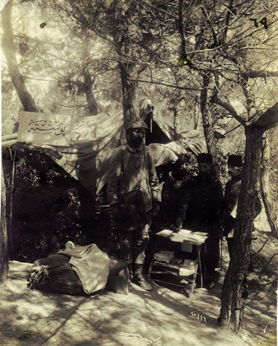 Gizlenmiş bir posta dağıtım çadırı