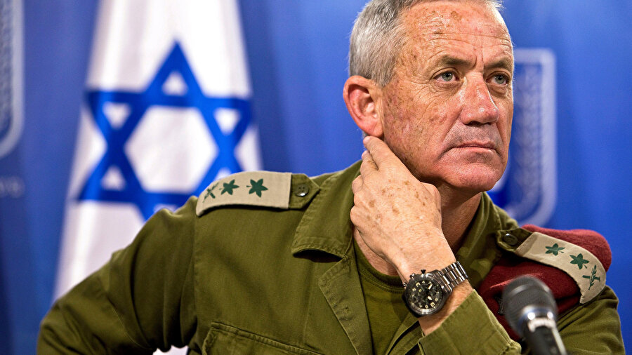 Netanyahu'nun rakibi Benny Gantz, eski bir asker.
