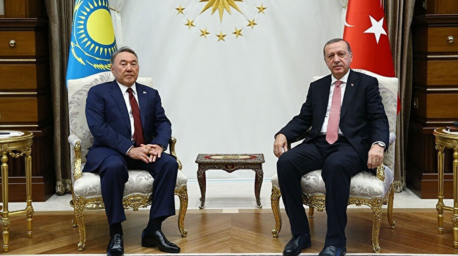 Nazarbayev, 15 Temmuz Darbe girişimi sonrası Türkiye'yi ziyaret eden ilk lider oldu.