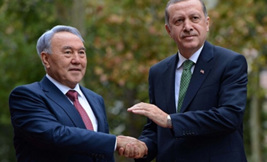 Erdoğan ve Nazarbayev 2012'de bir araya gelmişti.