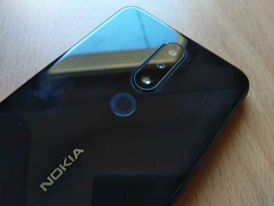 Nokia 5.1 Plus, çift arka kamerayla geliyor. 