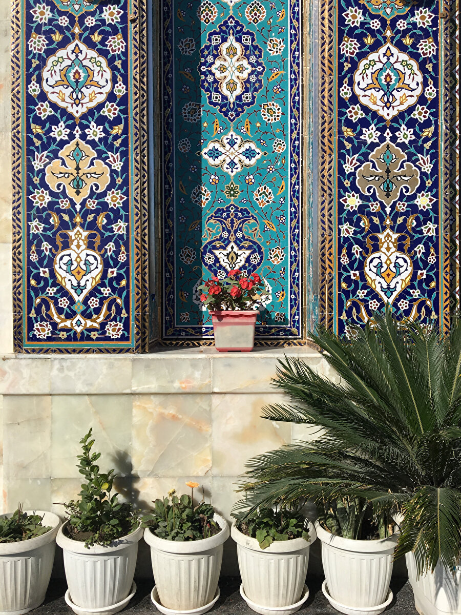 Kerbela, Imam Hüseyin Camii’nin avlusundan bir kare.