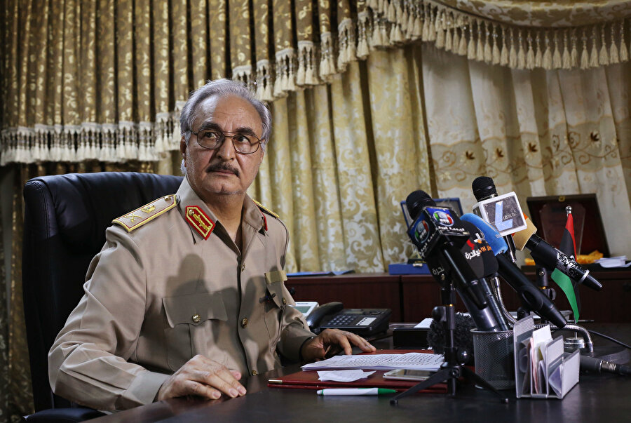 Libya'nın doğusundaki askeri güçlerin lideri General Halife Hafter.