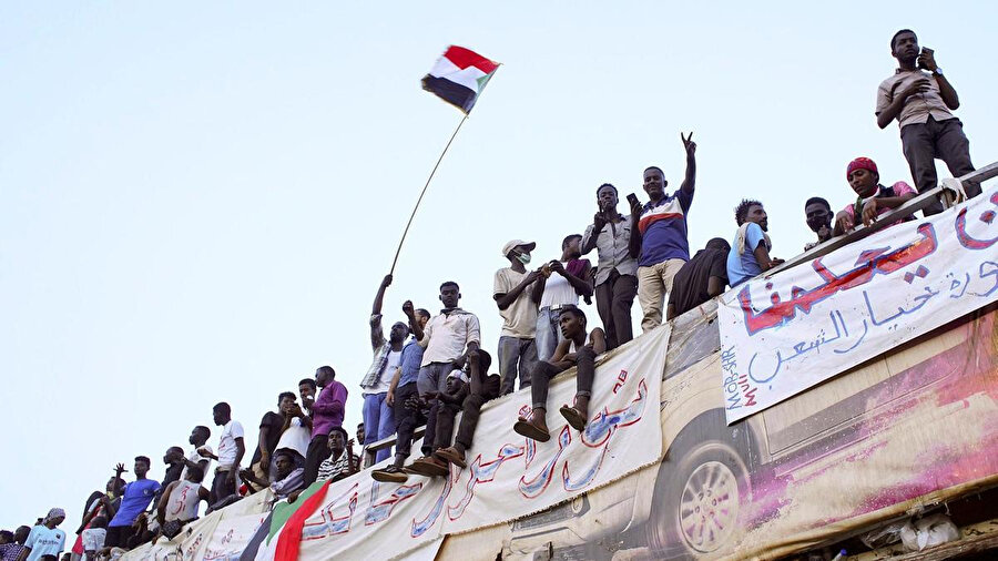 Sudan'daki protesto gösterileri.