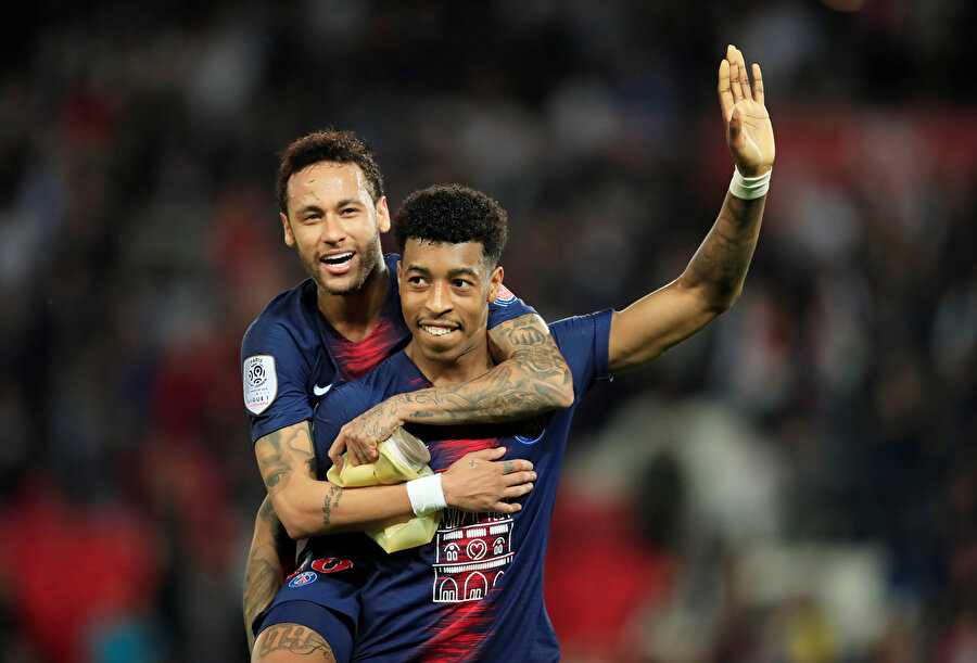 Neymar, dün oynanan Monaco maçıyla sahalara döndü.