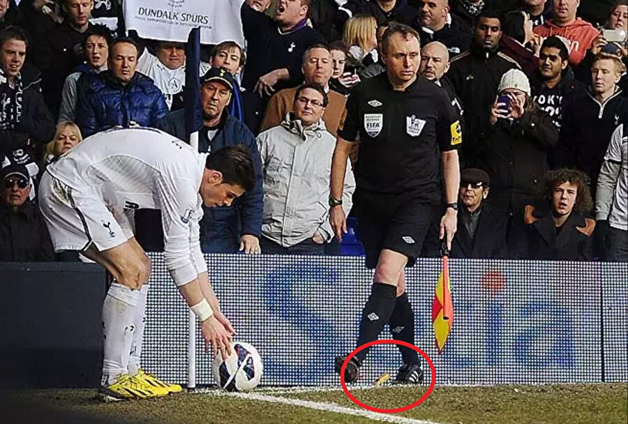 Gareth Bale'a ırkçı saldırı yapılarak muz atılmıştı.
