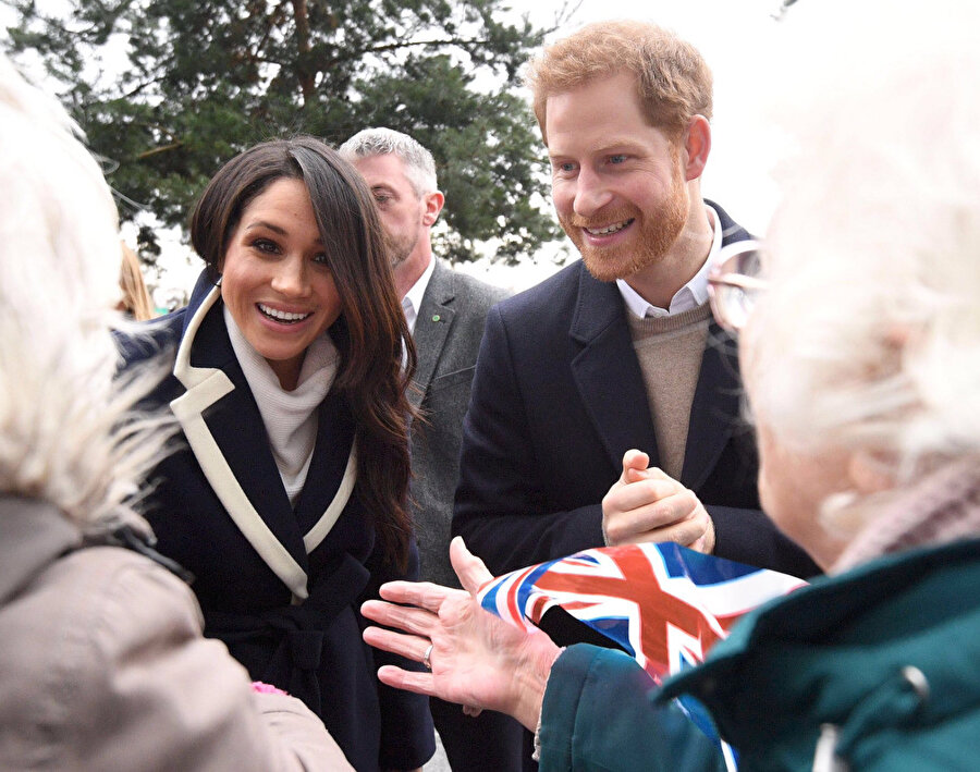 Prens Harry ve Meghan Markle, bir yardımlaşma derneğinin etkinliğinde tanıştı. 