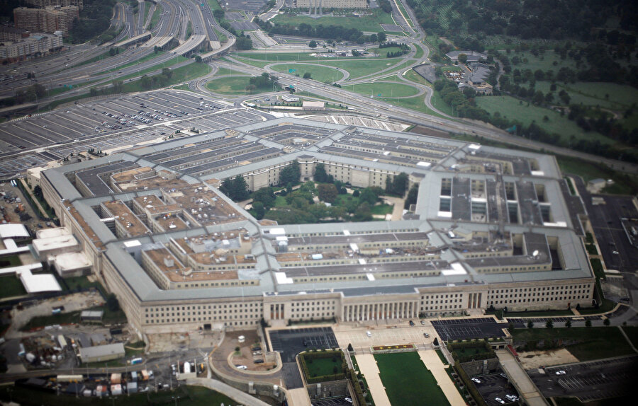 Pentagon, ABD'nin Savunma Bakanlığı ve Genelkurmay Başkanlığı'nın genel adıdır. 
