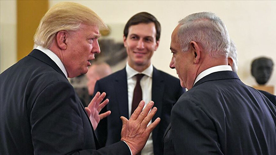 Trump-Kushner(ortada)-Netanyahu