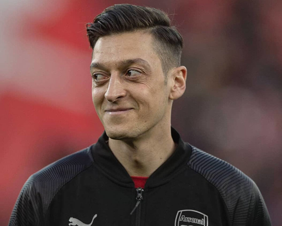 Mesut Özil.