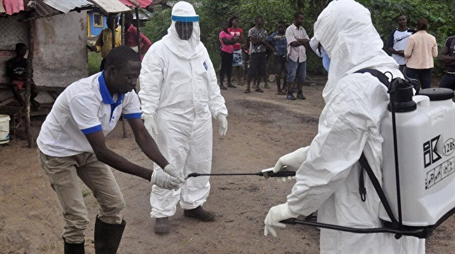 geçen temmuz ayından bu yana KDC'de Ebola virüsünden ölenlerin sayısının bin 100'ü aştığı biliniyor.