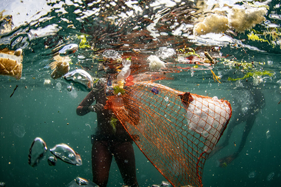 Denizlere atılan çöplerin ortalama yok olma süresi 450 yılın üzerinde