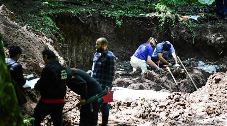 Igman Dağı'nda 12 yeni cesede ulaşıldı.