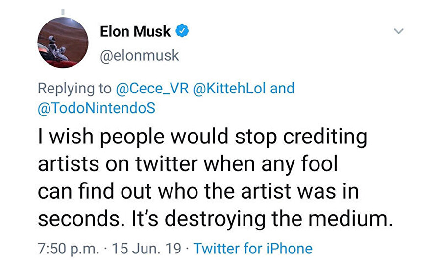 Elon Musk'ın insanların 'isim sorusunu' saçma bulduğunu ifade eden paylaşımı. Musk, Twitter uygulaması başında gerçekten garip bir hal alıyor.
