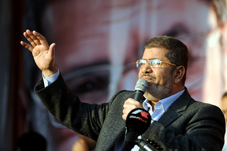 Mursi, Mısır'ın demokratik yollarla seçilmiş ilk cumhurbaşkanıydı.