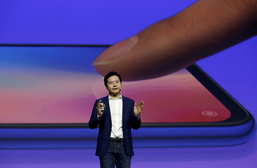 Xiaomi CEO'su Lei Jun, şirketin gelecek planlarını özel ekiplerle inşa ediyor. Başarılı CEO, gelecekten fazlasıyla umutlu.