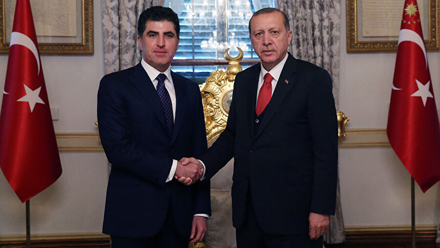 Cumhurbaşkanı Tayyip Erdoğan ile IKBY Başbakanı Neçirvan Barzani'nin 2017'deki görüşmesinden bir kare.