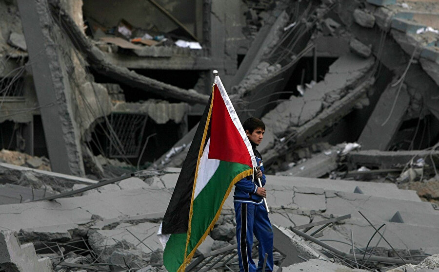 Gazze'de özellikle çocuklar savaşın en ağır yüzünü görüyor