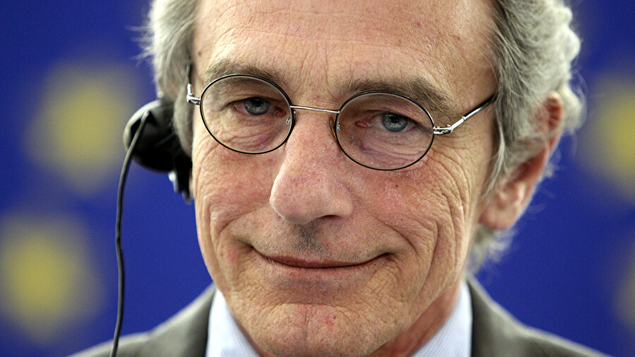Avrupa Parlamentosu'nun yeni başkanı David Maria Sassoli oldu.