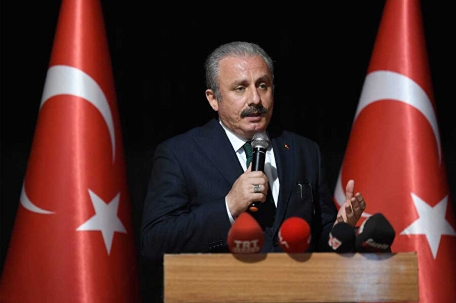 Türkiye Büyük Millet Meclisi Başkanı Mustafa Şentop