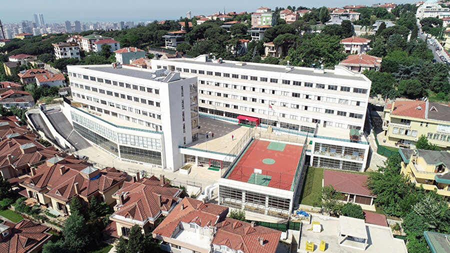 İTO Marmara Anadolu İmam Hatip Lisesi'nin havadan görüntüsü.