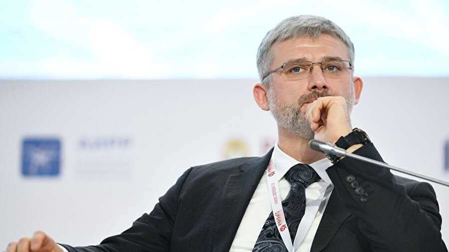 Rusya Ulaştırma Bakanı Yevgeny Dietrich