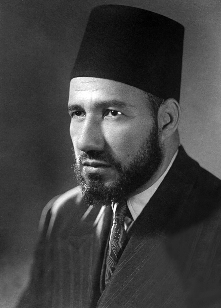 Hasan el-Bennâ (1906-1949), İhvân-ı Müslimîn'in kurucu lideriydi.