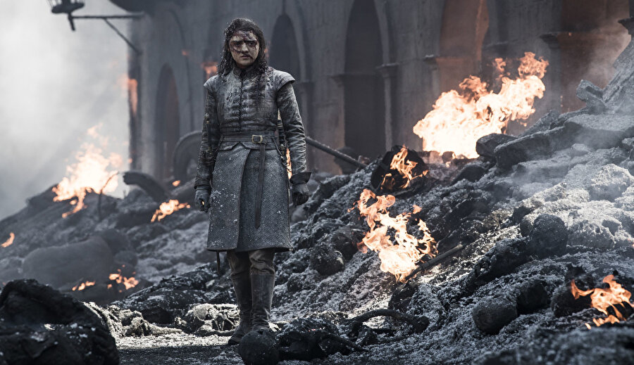 HBO yapımı dünyanın en çok izlenilen dizileri arasında gösterilen fantastik bir film, Game of Thrones.