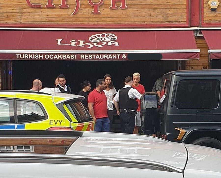 Mesut Özil ve Kolasinac'ın sığındığı Türk restoranı.