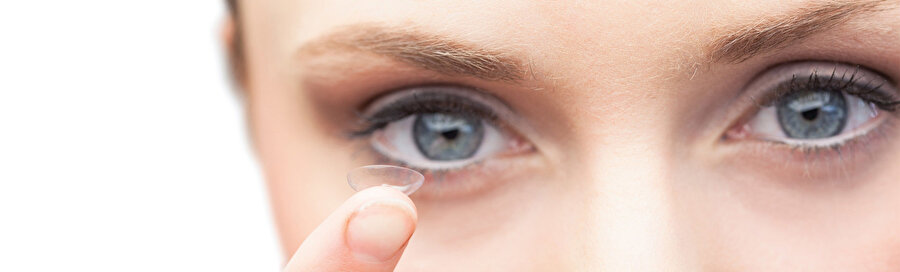Kontakt lensler artık göz bozuklukları sebebiyle epey aktif kullanılıyor. 