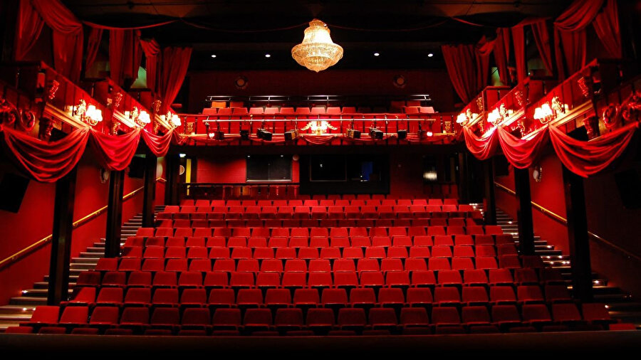 Tiyatro 2018 yılında sinemaya göre daha fazla seyirci çekti 