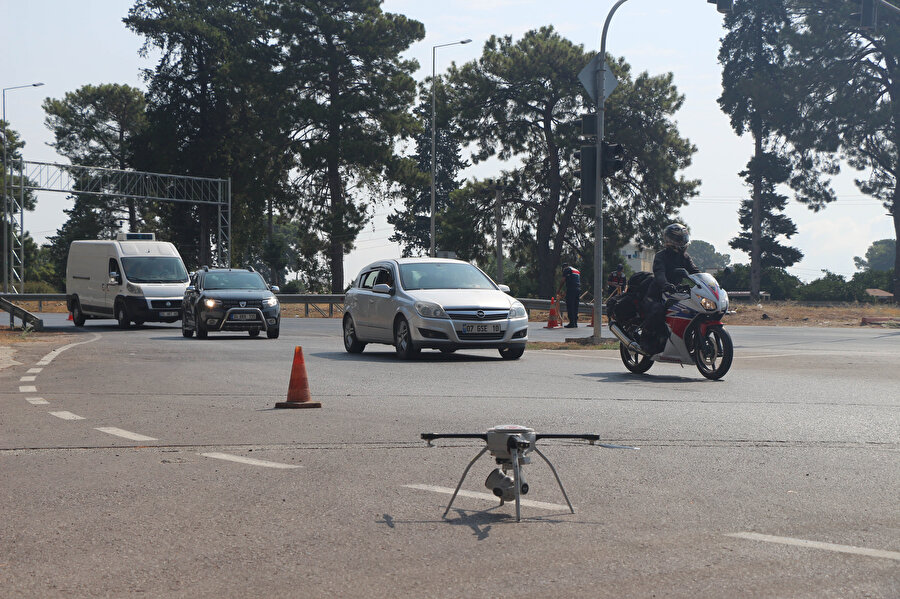 Kontroller drone yardımıyla yapılıyor. DHA