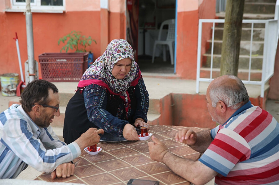 Nermin Akarsu gelen müşterilerinin memnun olduğunu belirtti 