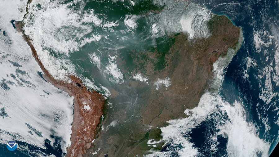 Amazonlar'daki yangın NASA tarafından böyle görüntülendi.