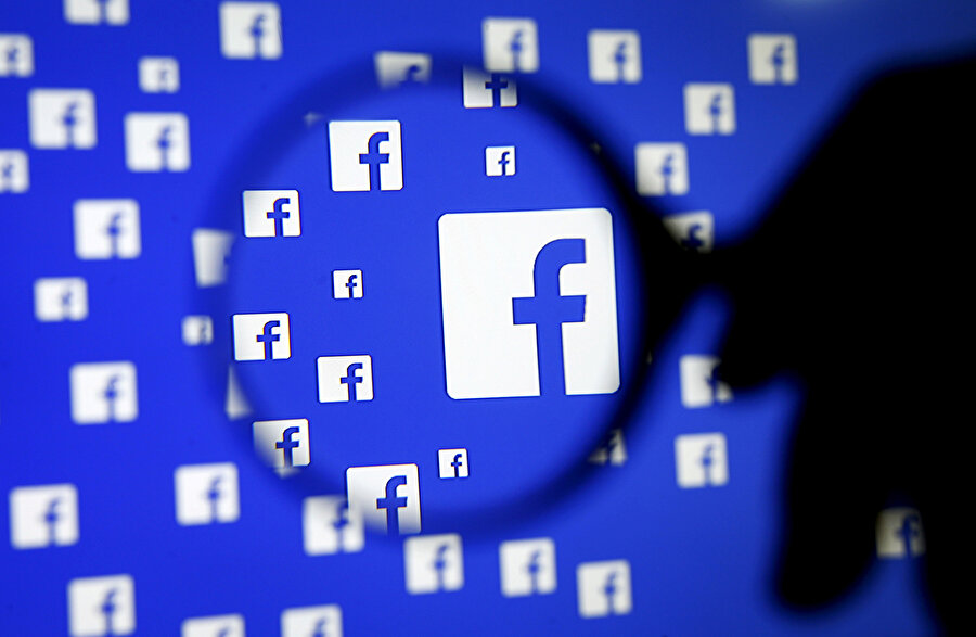 Sosyal medya platformları da yüz tanıma teknolojilerini platform güvenliği için kullanacağını açıkladı. Facebook da bu konuya özel yönergeler geliştiriyor. 