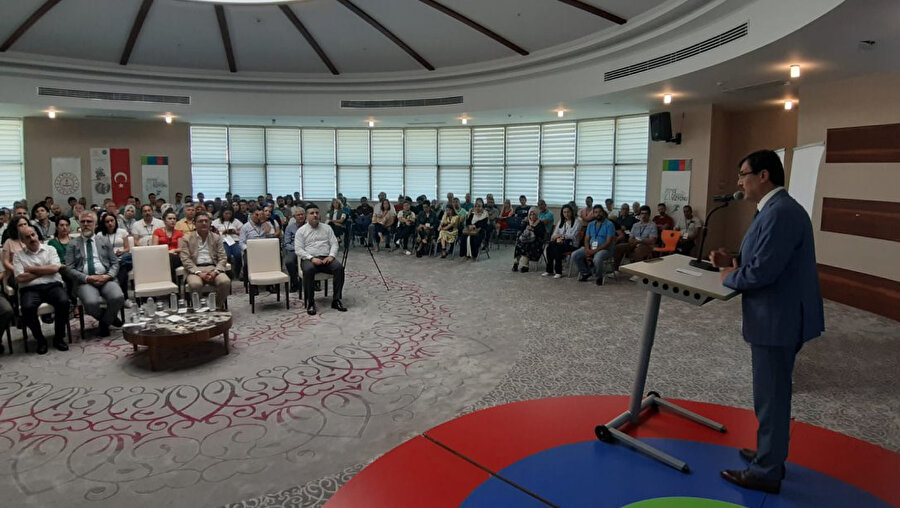 Milli Eğitim Bakanlığı tarafından başlatılan eğitimin amacı 'lider profesyonel yöneticiler' yetiştirmek