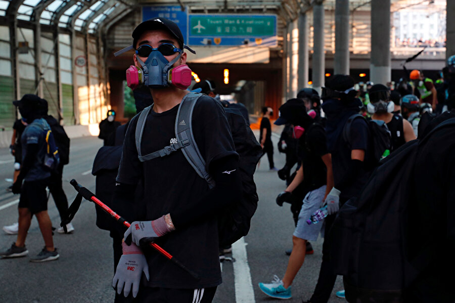 Hong Kong'daki göstericiler.