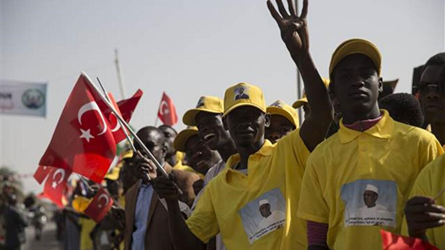 Cumhurbaşkanı Erdoğan'ın Çad ziyareti sırasında karşılama töreni hazırlayan Abeşe Türkleri.