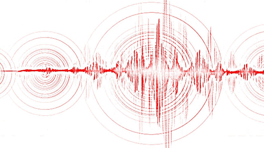 Marmara'dan sonra Ege Denizi'nde de deprem oldu. Saroz Körfezi’nde meydana gelen deprem 4,1 şiddetinde gerçekleşti.