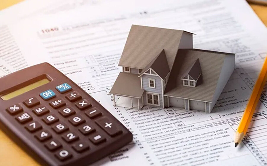 Üç kamu bankası, müşterilerinin konut kredilerini aylık yüzde 0,99 faizle yenileyecek.