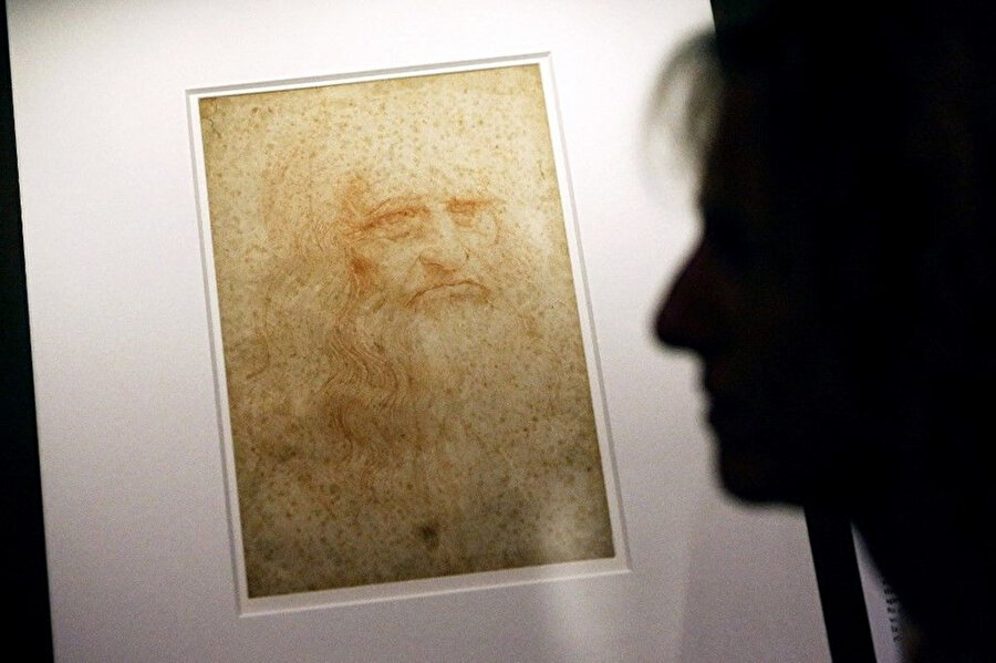 Leonardo da Vinci'nin Hazar Türkü olduğunu iddia eden Simon Hewitt, onunla ilgili yapılan karikatürün de alaycı olduğunu ifade etti.
