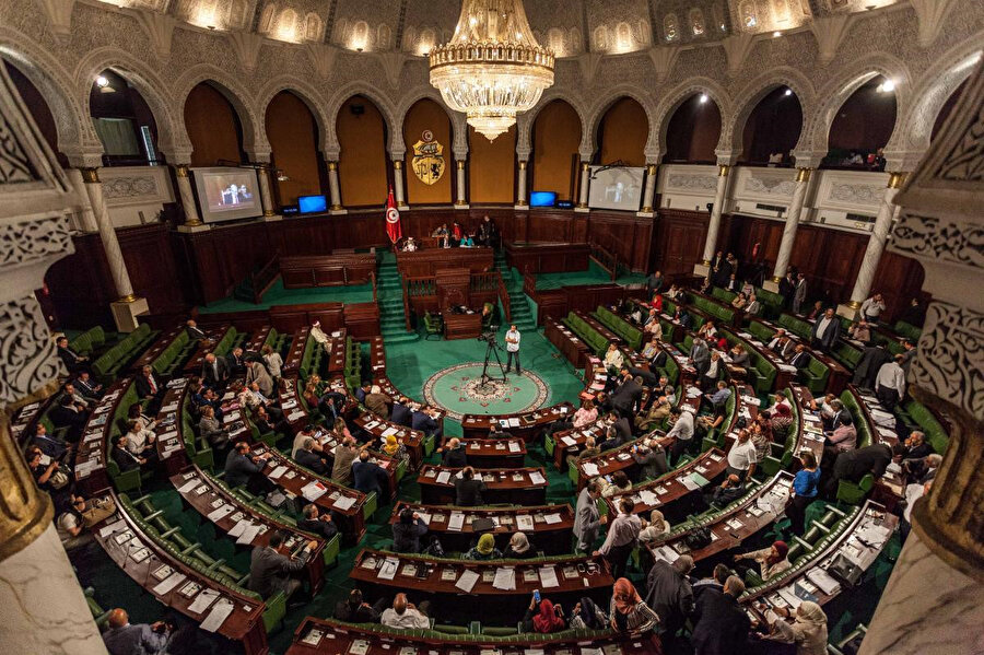 Tunus Parlamentosu genel kurul salonu.