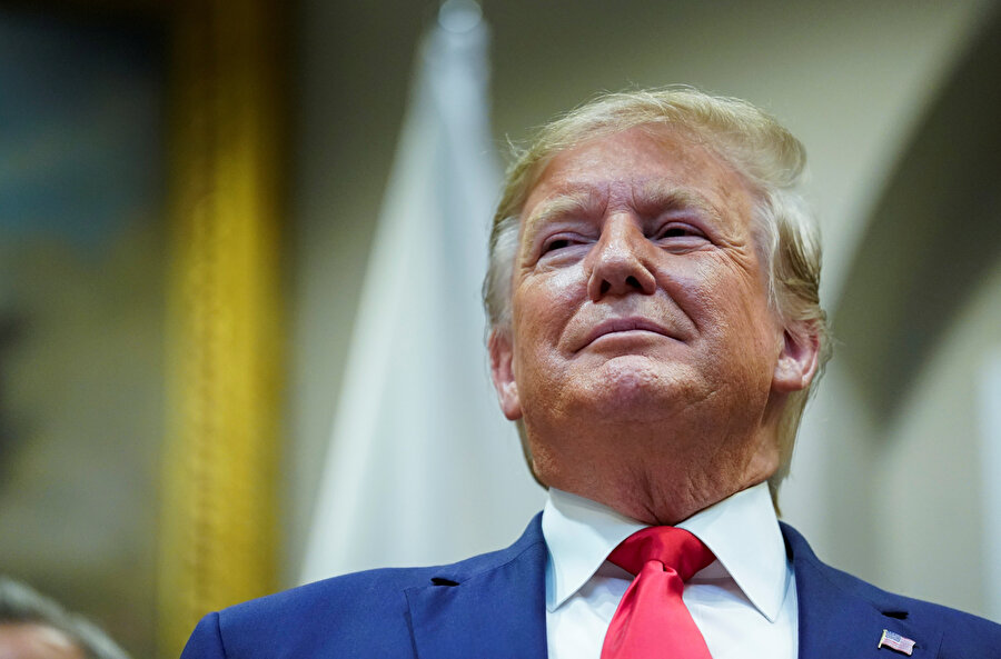 Donald Trump'ın azil sürecinden 'yara almadan' çıkacağı ağırlıklı kazanıyor.