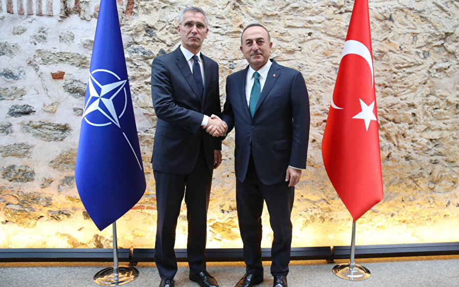 NATO Genel Sekreteri Jens Stoltenberg ve Dışişleri Bakanı Mevlüt Çavuşoğlu, görüştü.