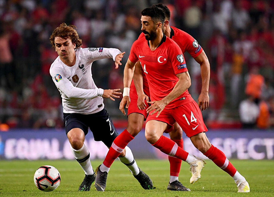 EURO 2020 elemeleri H grubu 8. maçında Türkiye, Fransa'ya konuk oluyor.