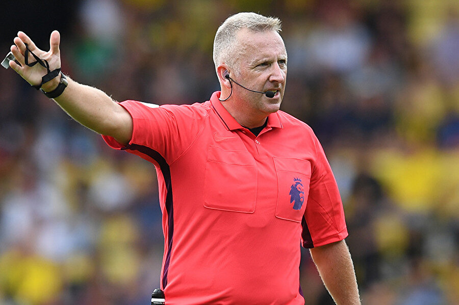 Tottenham - Brighton karşılaşması ile kariyerine son verdi