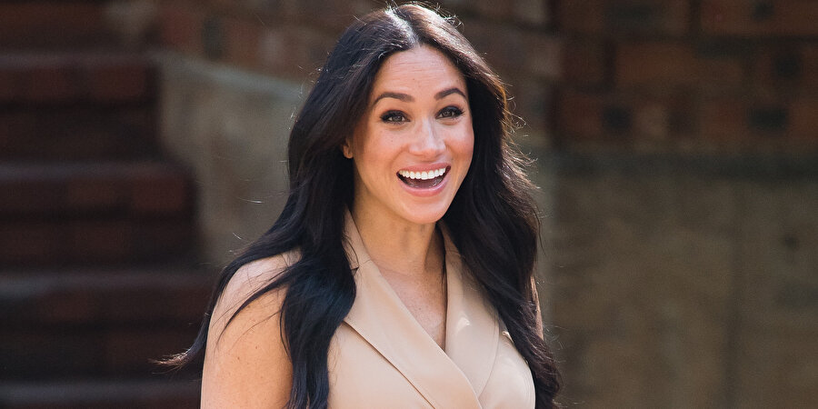 Meghan Markle evini satarak Los Angeles ile olan bağlantısını gittikçe koparıyor.