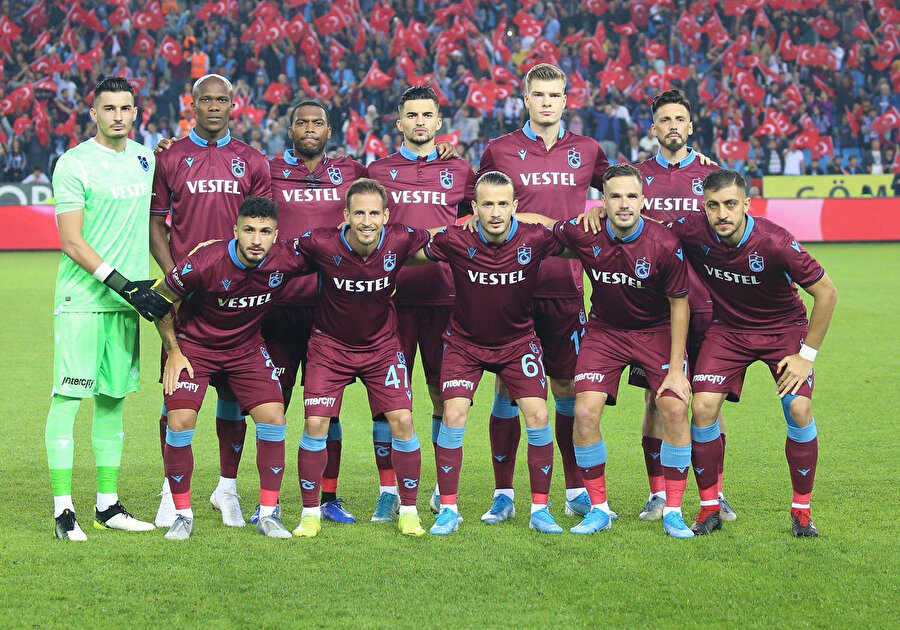 Trabzonspor 284 hafta sonra lider oldu.